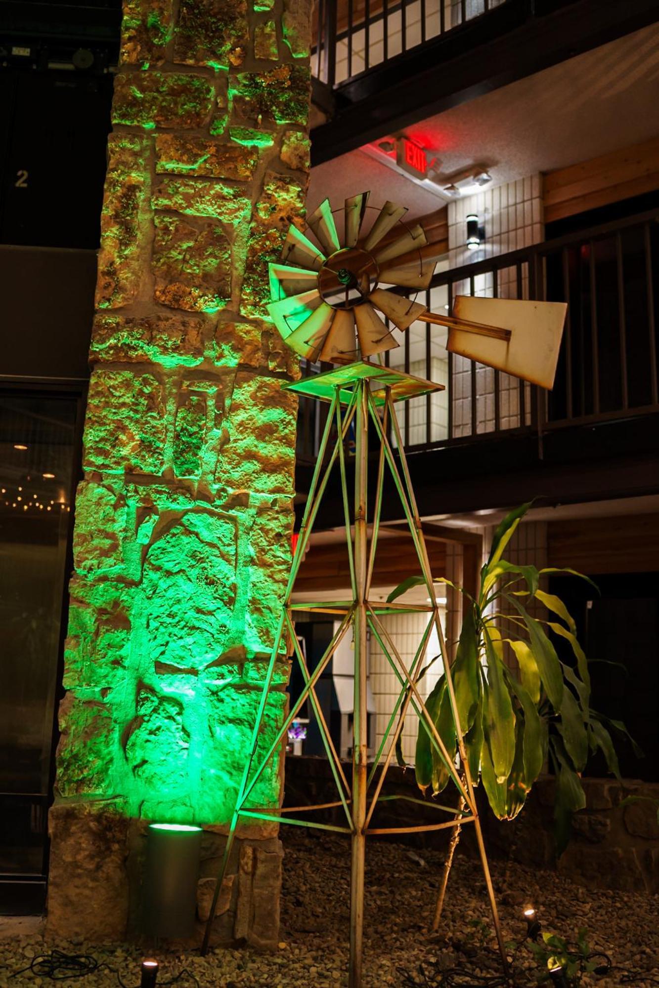 Cactus Cove Inn And Suites Amarillo Esterno foto